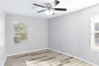 Alexis Apartments in Las Cruces, NM - Foto de edificio - Interior Photo
