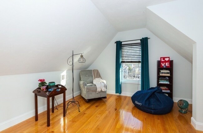 196 Spring St in Medford, MA - Building Photo - Building Photo