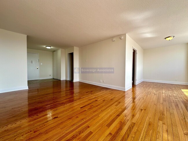 40 E Sidney Ave in Mount Vernon, NY - Building Photo - Building Photo