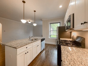 1364 E 52nd St, Unit W4 in Chicago, IL - Foto de edificio - Building Photo