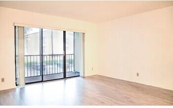 209 Foxtail Dr, Unit D2 in Greenacres, FL - Building Photo - Building Photo