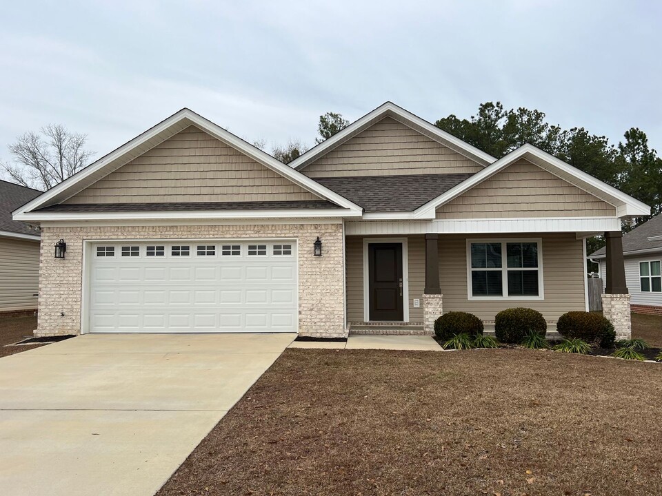 308 Jasmine Cir in Enterprise, AL - Building Photo