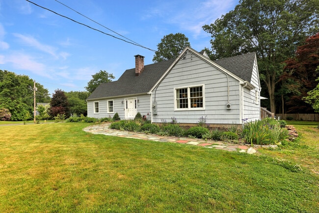 property at 29 Muirfield Dr