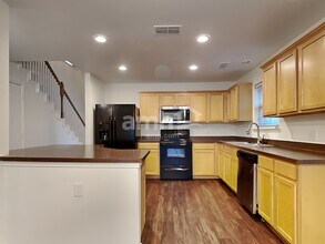 6005 Stirrup Iron Dr in Fort Worth, TX - Building Photo - Building Photo