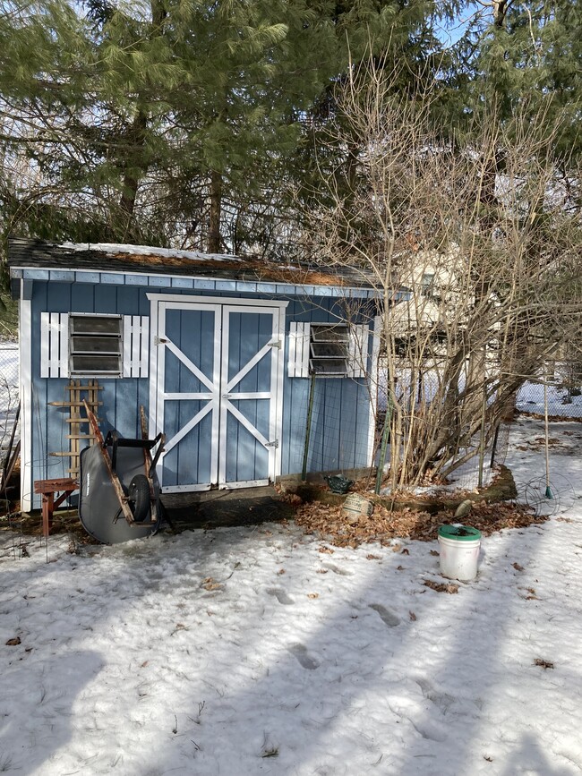 109 Sunfish Ct in Milford, PA - Building Photo - Building Photo