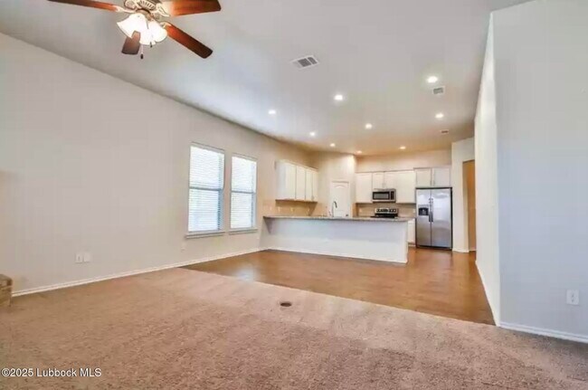 7434 105th St in Lubbock, TX - Building Photo - Building Photo