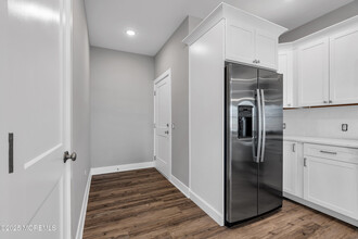 33 Union Ave in Manasquan, NJ - Building Photo - Building Photo
