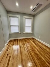 29 Bedford Ave in Worcester, MA - Building Photo - Building Photo