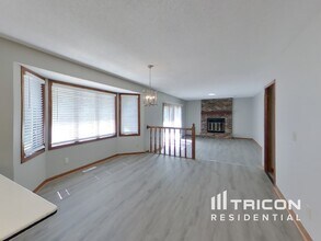 13419 Marigold St NW in Andover, MN - Building Photo - Building Photo