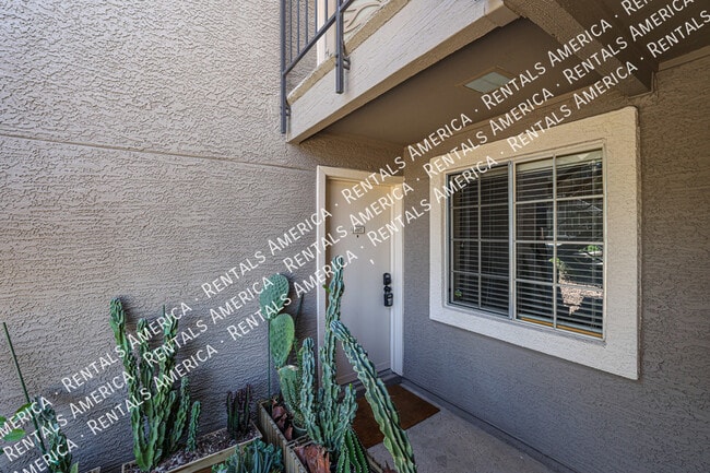 property at 1720 E Thunderbird Rd