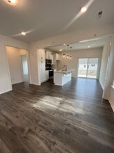 110 Charleston Gray Wy in Pageland, SC - Foto de edificio - Building Photo