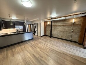 160 Liberty St NE in Salem, OR - Building Photo - Building Photo