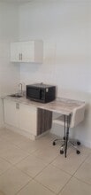 4550 SW 39th St in West Park, FL - Building Photo - Building Photo