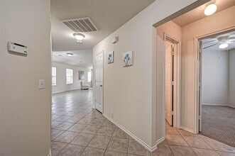 10607 Sugar Trace Dr in Sugar Land, TX - Building Photo - Building Photo