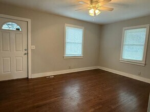 812 Chickasaw Ave in Nashville, TN - Building Photo - Building Photo