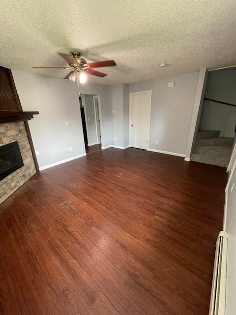 8807 Washburn St in Anchorage, AK - Foto de edificio - Building Photo