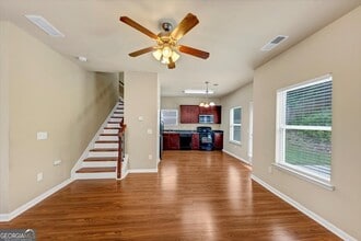 363 Lobdale Falls Dr in Lawrenceville, GA - Building Photo - Building Photo