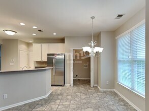 3629 Arklow Rd in Charlotte, NC - Foto de edificio - Building Photo