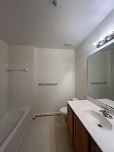 18704 Harmony Woods Ln in Germantown, MD - Building Photo - Building Photo