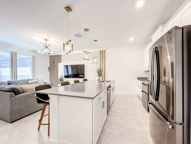 property at 4259 Paragraph Dr