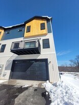 2302 1st St in Eau Claire, WI - Building Photo