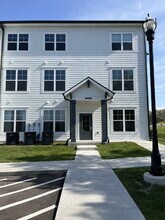 482 Portsdale Dr-Unit -18 in Brentwood, TN - Building Photo - Building Photo