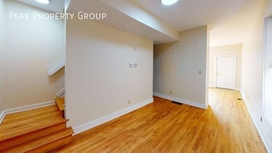 1373 Indianola Ave in Columbus, OH - Building Photo - Building Photo