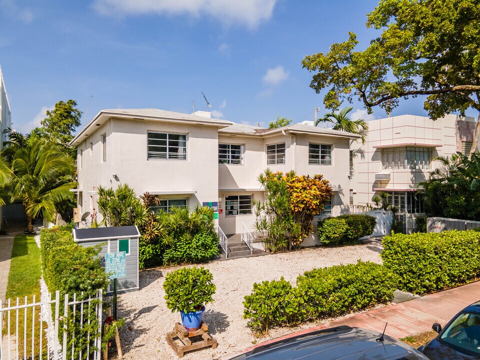 Casa Gaby in Miami Beach, FL - Building Photo