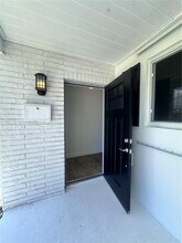 407 Riverside Dr in Palm Beach Gardens, FL - Building Photo - Building Photo