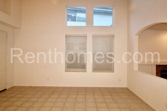 18701 Caminito Pasadero in San Diego, CA - Building Photo - Building Photo