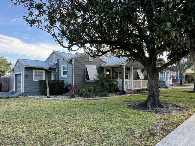property at 1345 W Smith St