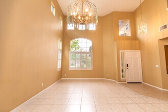 12117 Celome Ln in San Diego, CA - Building Photo - Building Photo