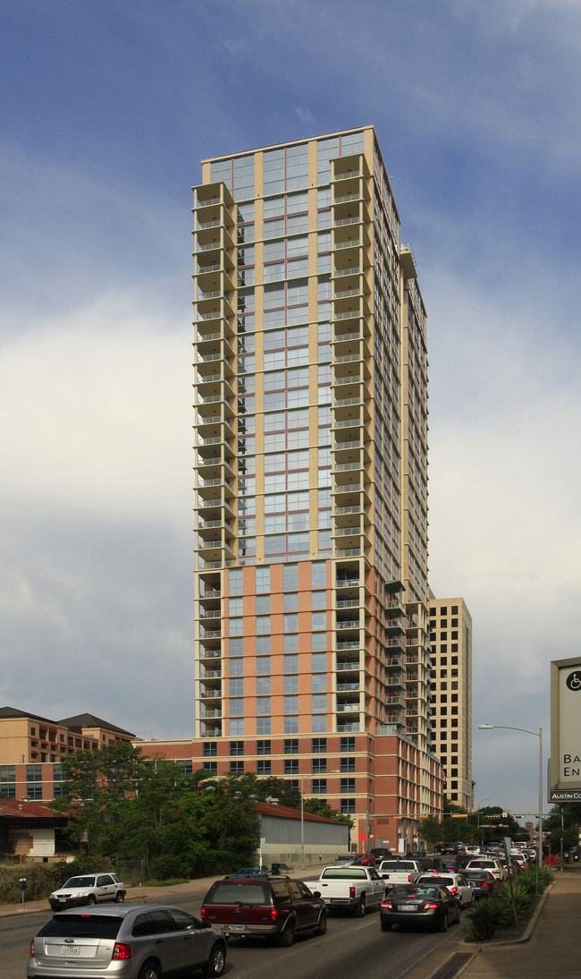 Four Seasons Residences Austin in Austin, TX - Foto de edificio - Building Photo