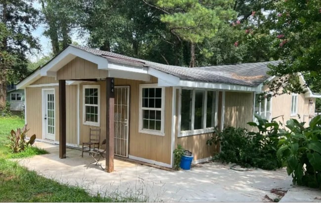 property at 464 GA-138