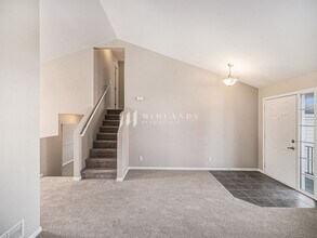 16125 Greenleaf St in Omaha, NE - Building Photo - Building Photo