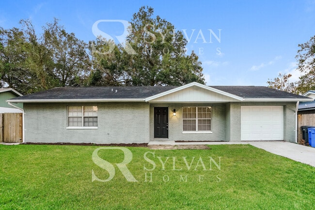 1216 Sagamore Dr in Seffner, FL - Building Photo - Building Photo