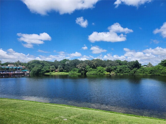 property at 9450 Poinciana Pl