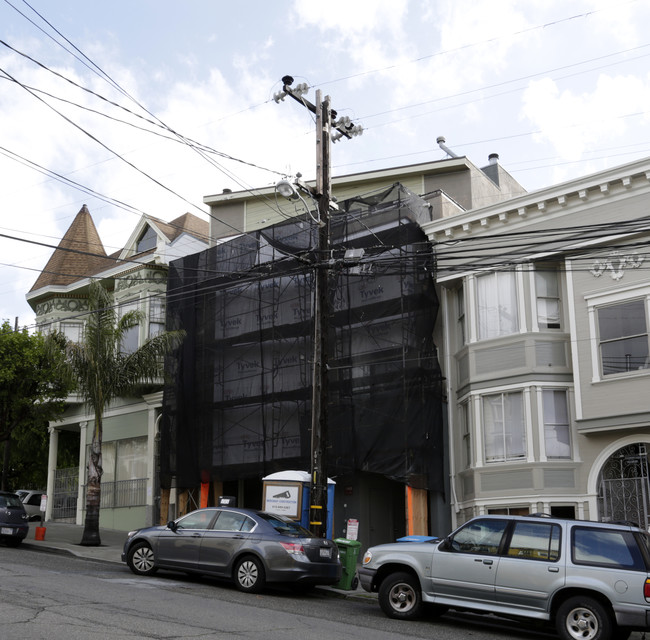 1013 Noe St in San Francisco, CA - Foto de edificio - Building Photo