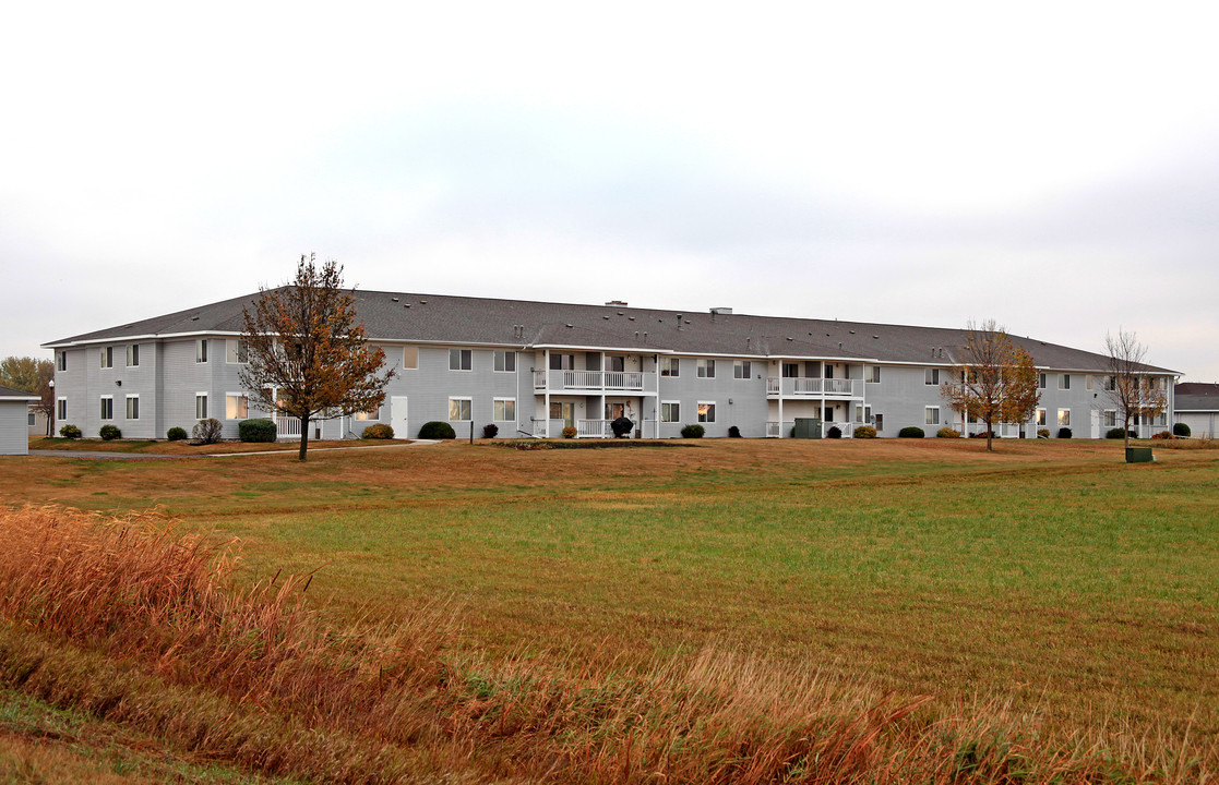 Amberfield Place Apartments in Arlington, MN - Building Photo