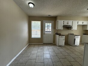 7266 German Creek Park in Memphis, TN - Building Photo - Building Photo