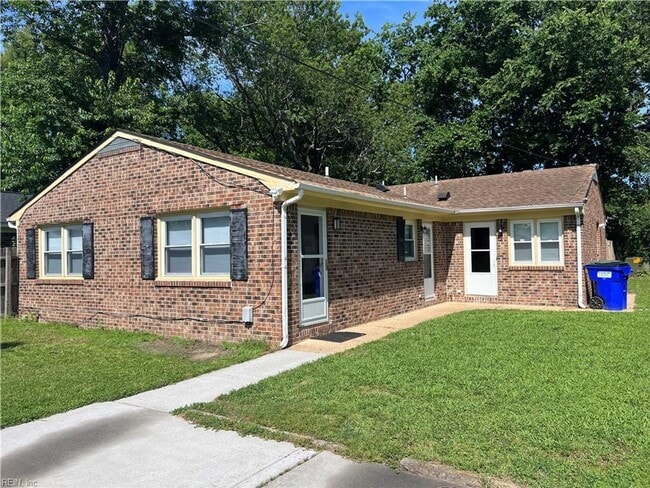 property at 7940 Thompson Rd