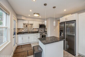 5236 W 54th St in Chicago, IL - Building Photo - Building Photo
