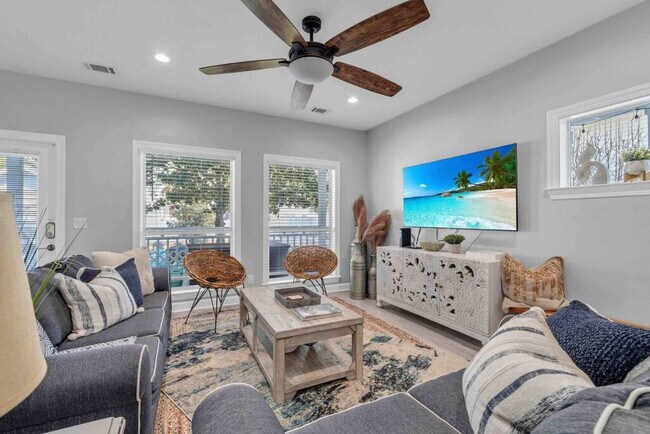 61 Sunfish St, Unit SI ID1502025P in Destin, FL - Building Photo - Building Photo