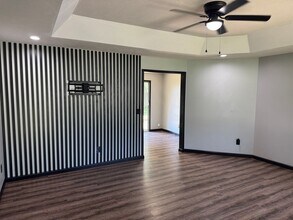 1019 N Dickerson Ave in Springfield, MO - Building Photo - Building Photo