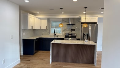 426 Avon Ave in Newark, NJ - Building Photo - Building Photo