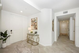 17700 Boracay Ct, Unit 102 in Venice, FL - Building Photo - Building Photo