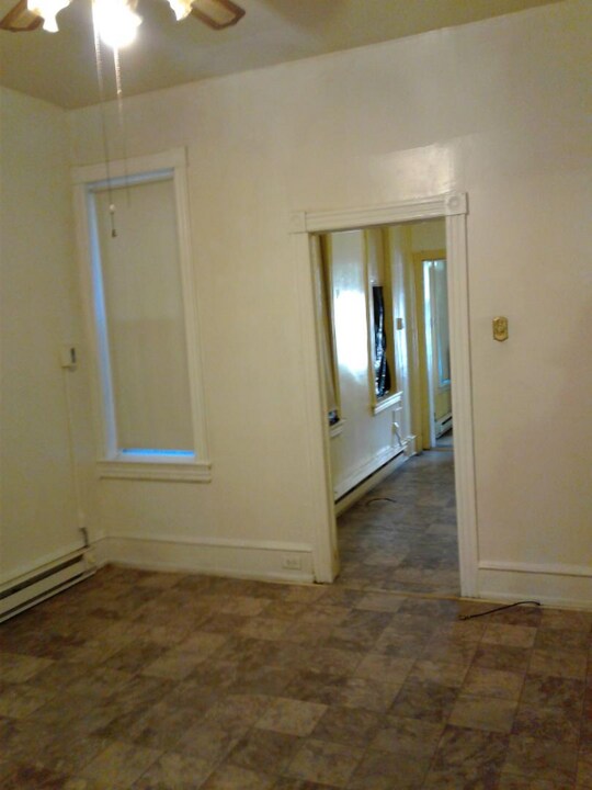 3254 Frankford Ave-Unit -First Floor in Philadelphia, PA - Foto de edificio