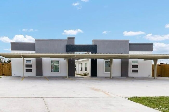 property at 19 Lauryn Dr
