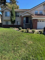 4538 Pebble Beach Dr in Stockton, CA - Building Photo