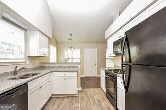 1127 E Briar Gate Ct in Riverdale, GA - Building Photo - Building Photo